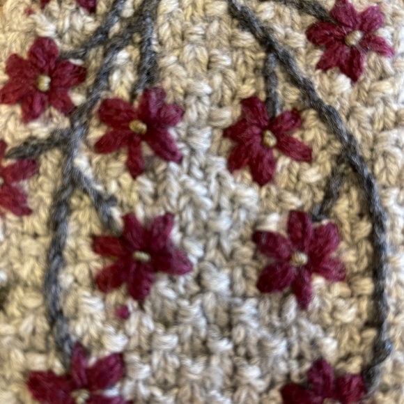 Andes Gifts Handmade Grey Floral Fingerless Gloves, Wrist Warmers & Headband main image 9